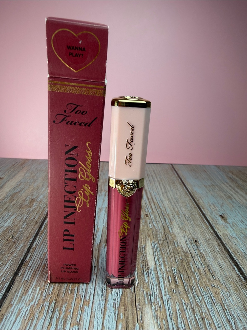 Too Faced Lip Injection Lip Gloss - in Wanna Play Mauve